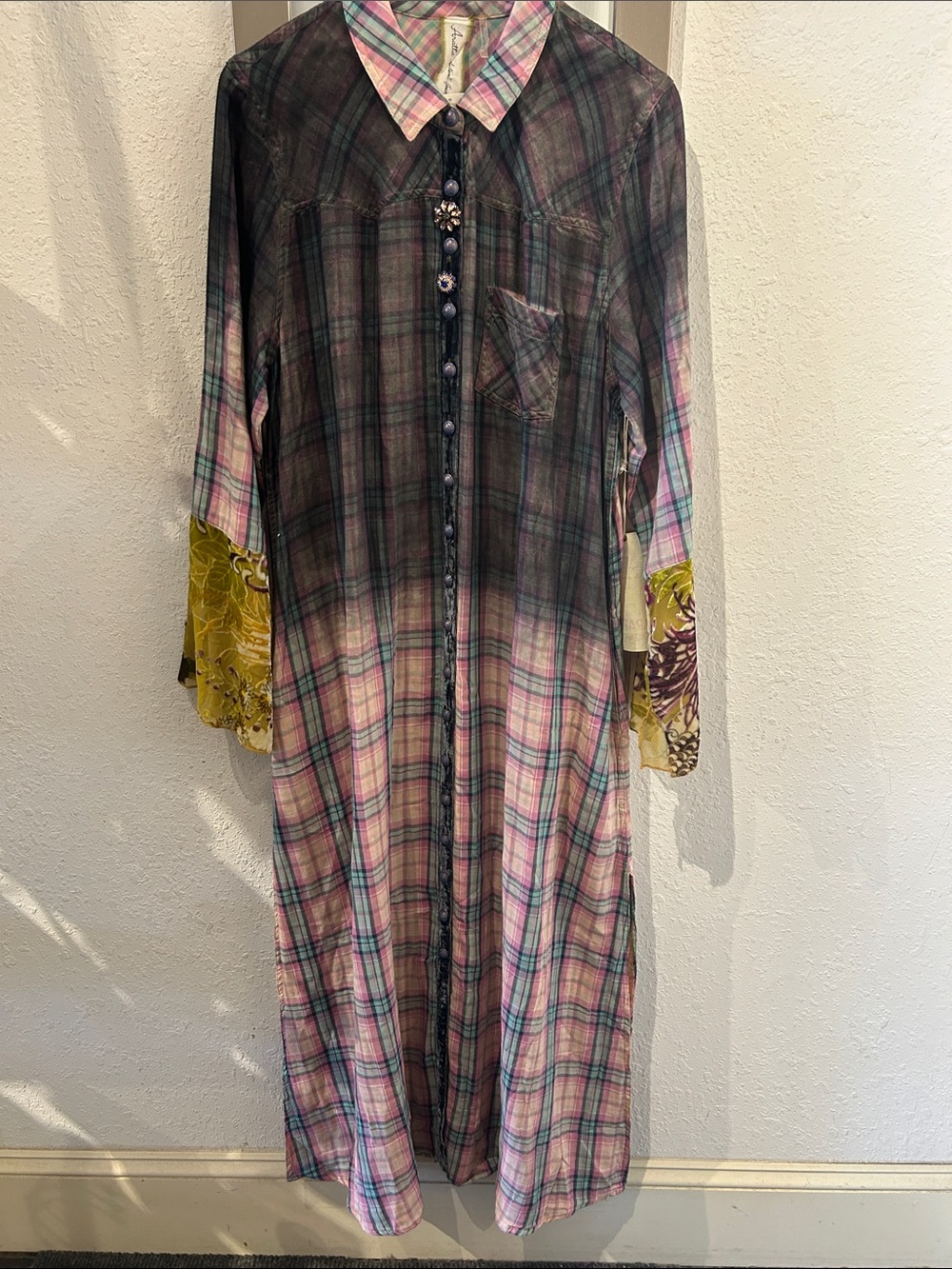 Aratta Pink Green Plaid Button-Front Shirt